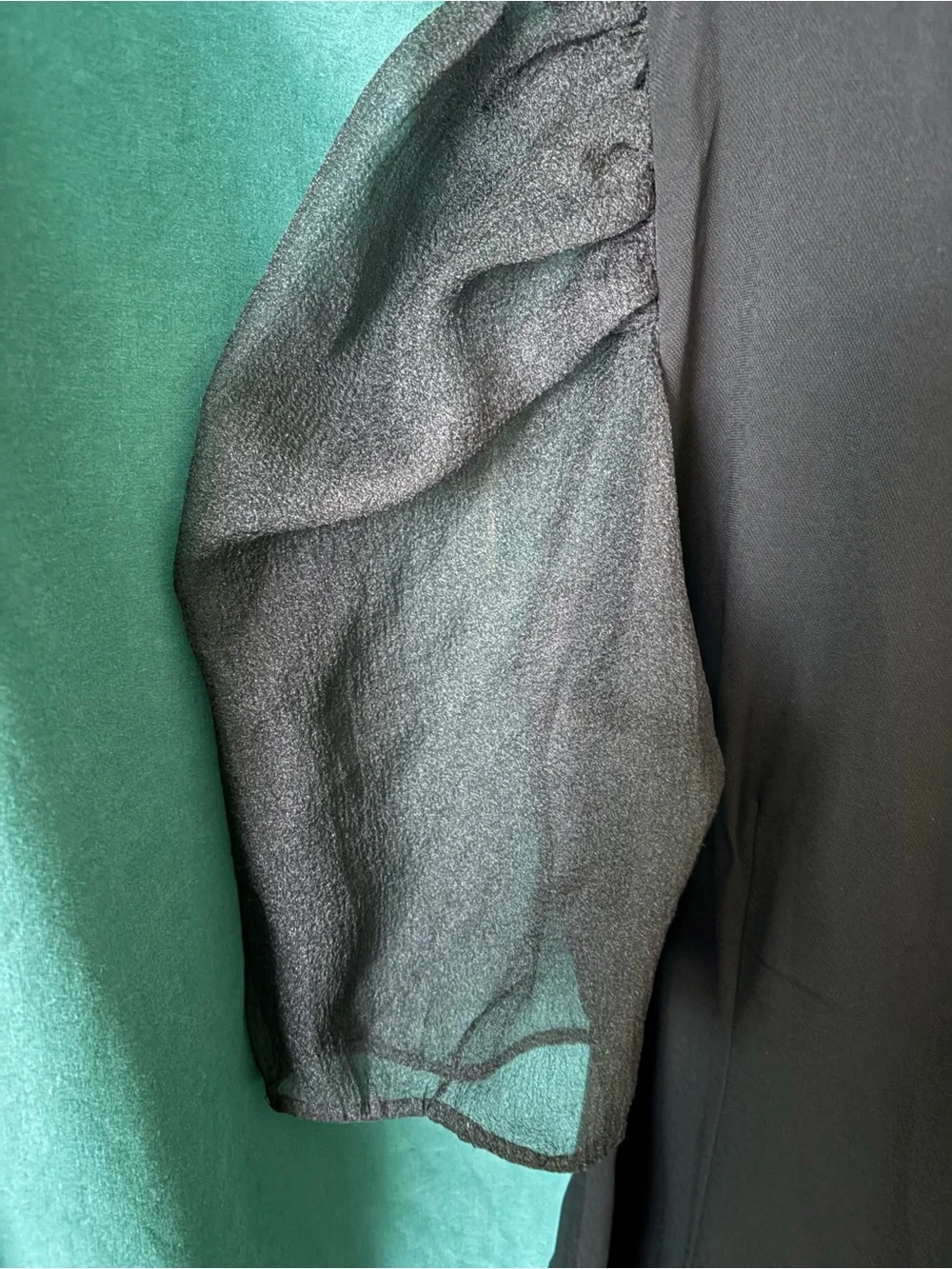 Zara Black chiffon Puff-Sleeve Blouse - Picture 2 of 8